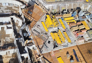 Gesamtaufnahme der Baustelle in der Vogelperspektive