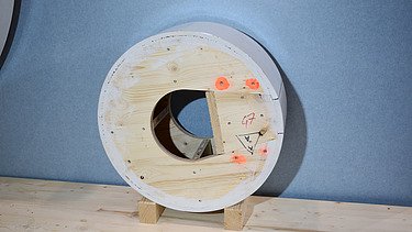 Ein kreisrundes Schalungselement in der Produktion