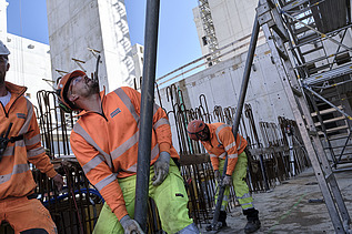 Foto vom Bau der Kehrichtverwertungsanlage KEBAG Enova
