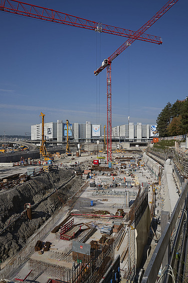Foto von der Baugrube The Circle @ Flughafen Zürich