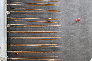 Nahaufnahme des Zemdrain, einer speziellen Isolation, die den Beton isoliert, damit keine Keime oder desgleichen entstehen können