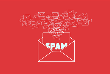 Bagger bei der Arbeit bei der Erschliessung des Baulandes, sichtbare Schächte