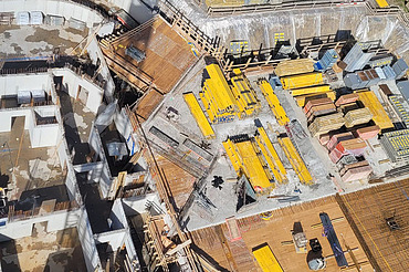 Gesamtaufnahme der Baustelle in der Vogelperspektive