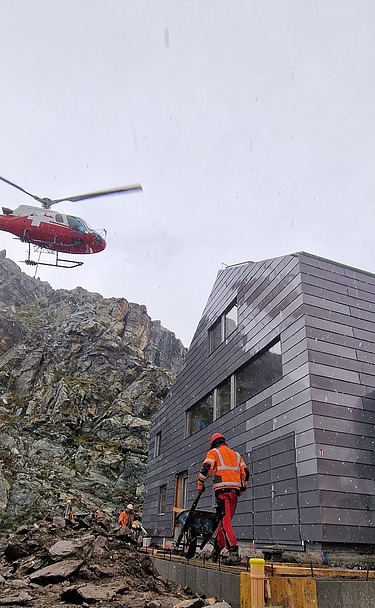 Foto von Bauarbeiten SAC-Hütte