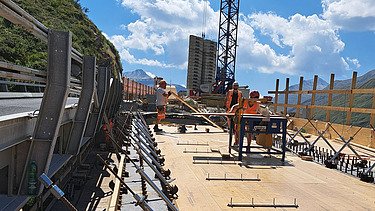 Aufnahme von der Baustelle mit den Schalungselementen