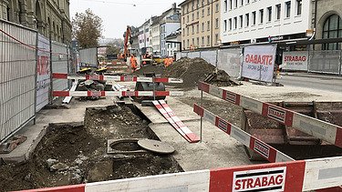Foto vom Setzen der Markierung für Ladestation
