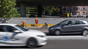Bild von Bauarbeiten mit Verkehr