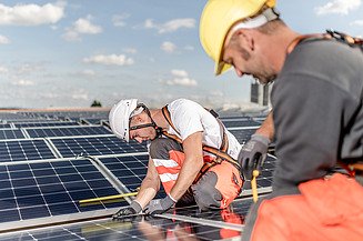 Bau von Photovoltaikanlagen im Ingenieurbau Ingenieurbau - Photovoltaikanlagen